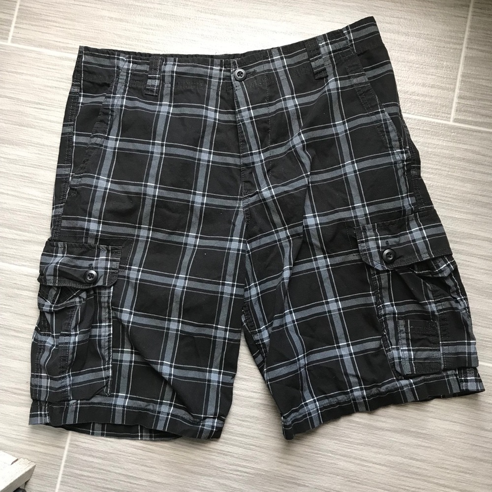 Cargo shorts!